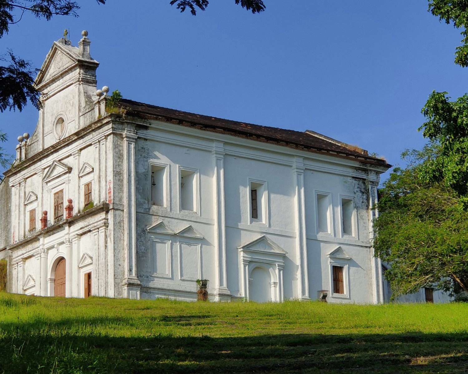 Se Cathedral's grand exterior with bell tower